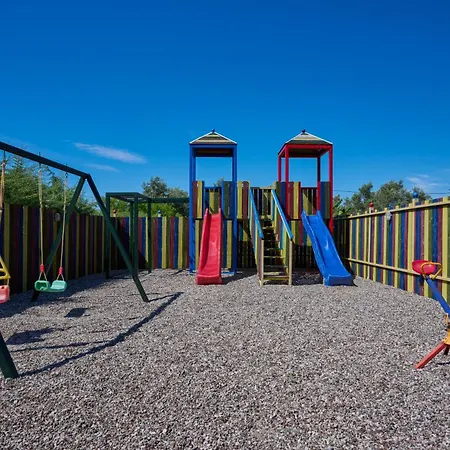 Apartahotel Kastro 3*